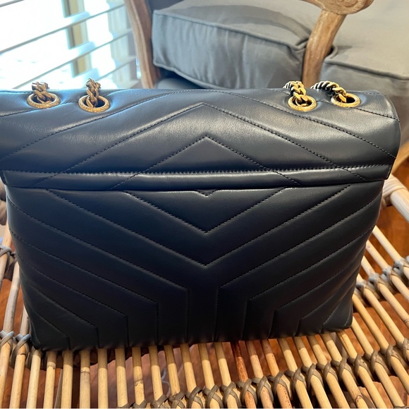 YSL Medium Lou Lou - Gray - Picture 4 of 6